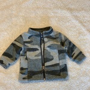 Columbia fleece zip-up